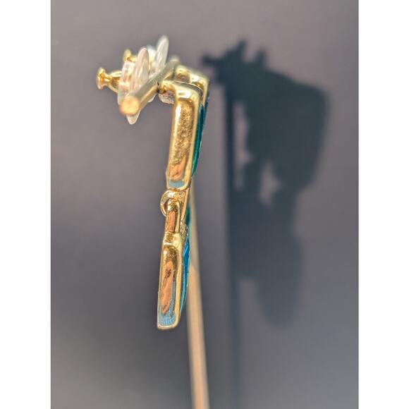 Vintage Monet Gold Tone Warrior Green Intaglio Etched Drop Pierced Earrings Rare - Picture 3 of 8